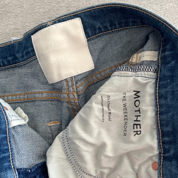 Mother Denim The Weekender Flare It’s a Small World - Picture 4 of 9